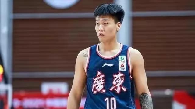 亚洲一女与4个黑人4p